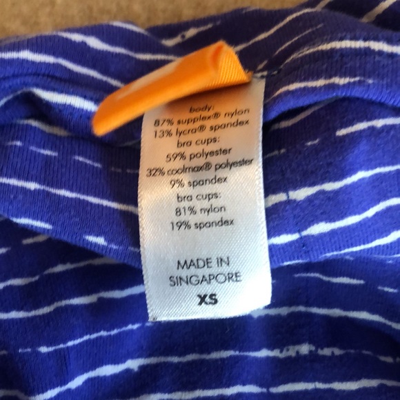 Lucy Athletic Halter - Picture 3 of 3